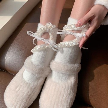梨鹿 奶油少女花邊褶皺蝴蝶結綁帶仿懶兔毛短襪秋冬加厚毛絨襪子