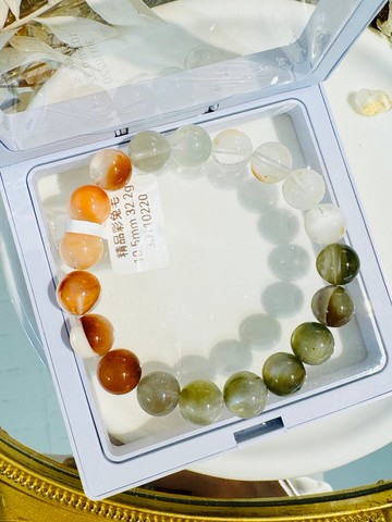 精品漸層彩串兔毛水晶10.5mm32.2g帶綠兔毛稀有銀灰兔毛