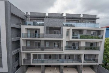 京晏建設九期｜新加坡式雙車墅｜阿蓮雙學區｜高雄市阿蓮區民生路