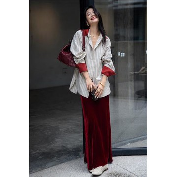 冬季穿搭一整套高級感正式場合氣質女神范條紋襯衫安可拉紅套裝裙
