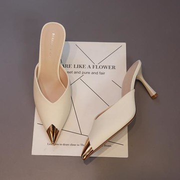 仙女防撞金屬尖頭半拖鞋女2023年夏季新款通勤包頭涼拖細跟高跟鞋