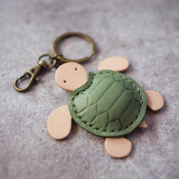 無邊無際的海洋。小海龜 turtle Key holder