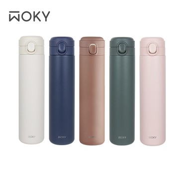 【WOKY 沃廚】 (買1送1) 輕量輕芯鈦瓷易潔層彈蓋保溫瓶600ML (5色可選)