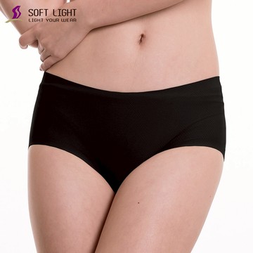 SOFT LIGHT -「沁涼無痕」創新隱形貼合內褲