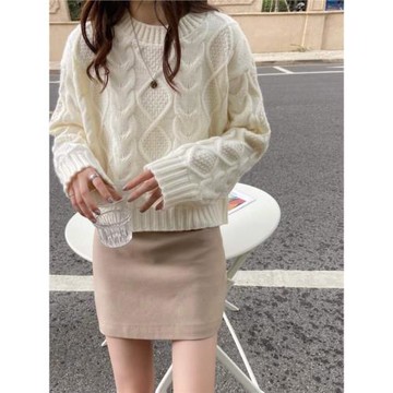 小個子針織上衣女2023年春秋新款時尚氣質圓領套頭加厚短款毛衣潮