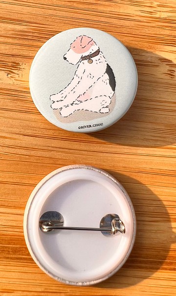 Wirefoxterrier 剛毛獵狐梗 胸章 休息