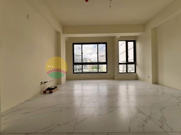 竹北水瀧全新臨路精美電梯別墅【歐悅No.6】｜新竹縣竹北市中山三街