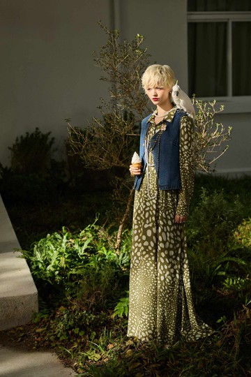 鹿紋印花長洋裝