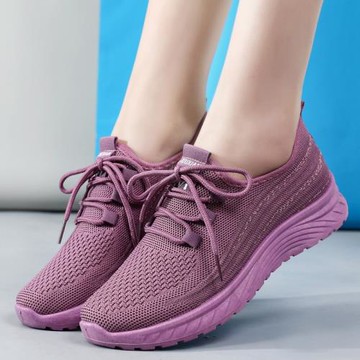 2024春秋老北京布鞋女時尚款中老年休閑運動軟底防滑透氣媽媽單鞋