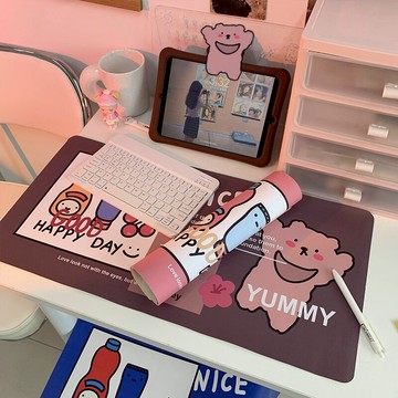 ins風電腦大鼠標墊軟墊辦公女生桌面超大加厚桌墊創意墊腕防滑墊