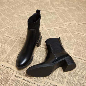 大碼靴子女2025新款尖頭巨好看短靴女瘦瘦靴春秋單靴冬小踝靴襪靴