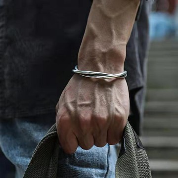 限時特賣🔥s925純銀泰國手工扭綫手鐲男潮複古純銀開口手環原創小衆設計男士