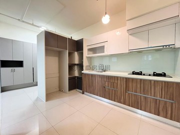 高樓層三房B1平車｜鴻邑璞臻近中醫特區｜台中市北屯區太原路三段