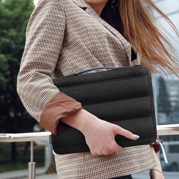 Innostyle Stratus 14 吋電腦保護隨行包 - 黑色