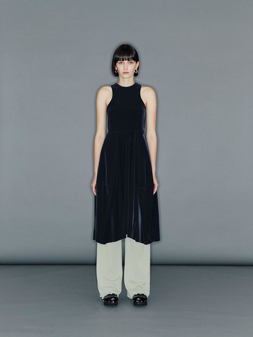 ALYA Velvet-like faux leather volume dress Dark Navy