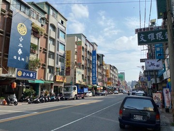 鼎中商圈之蛋黃區.超級金店面｜高雄市三民區鼎中路
