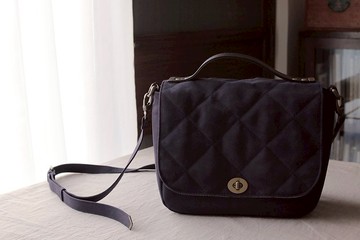 Chez。城市系列-菱紋背背-深邃藍x藍波紋印花