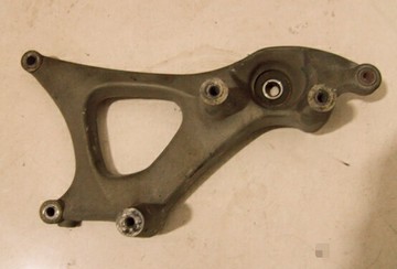 雅馬哈ZF125T-7歐洲霸王歐霸125馬杰斯特125排氣管三角架搖臂支架