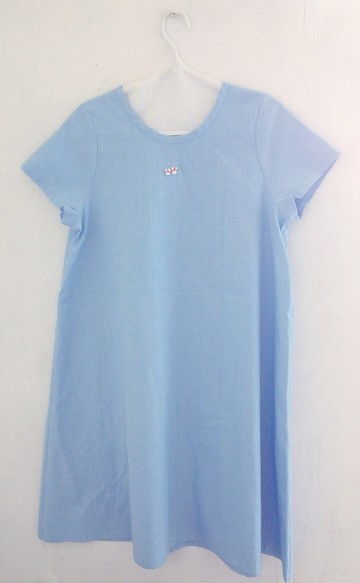 手感寬版洋裝--散步日