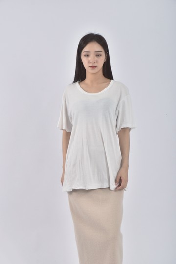 (L) 素面白色短袖上衣