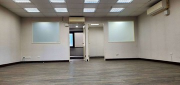 中山國小捷運站２房｜台北市中山區林森北路
