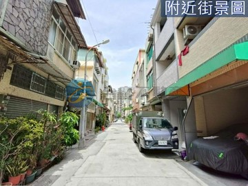 文化中心黃金段｜光華商圈｜翻新車墅大空間｜高雄市苓雅區廣東一街