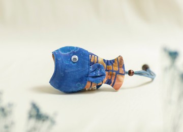 鑰匙收納包  魚仔吊飾 手工縫製 藝術性 風格染布 藍泡泡 竹本包