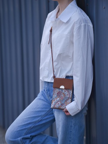 手作復古liberty便攜手機包隨身包/簡約手機包 / 斜跨手機袋 多色