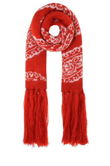 424 Scarves And Foulards