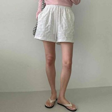 正韓短褲 雕花涼感休閒短褲STP1060-創翊韓都