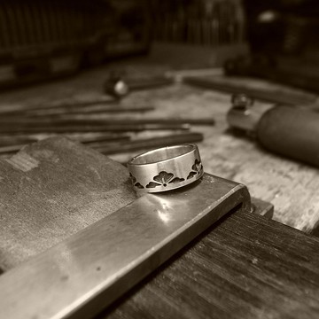 [Yotsu Hanabishi] 只有一件 日本戒指 日本圖案 Overlay 銀傳統圖案