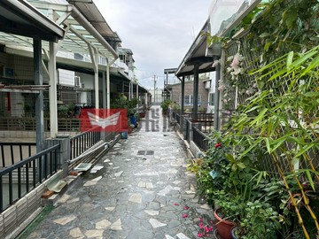 低總價挑高採光 雙車美透｜苗栗縣竹南鎮建國路