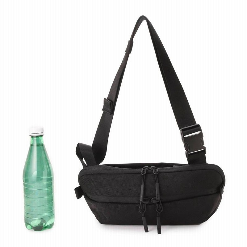 エアー Aer クロスボディバッグ DAY SLING 2 ブラック メンズ