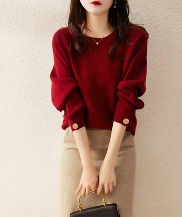 寬版羊絨慵懶針織上衣