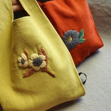 | 毛線手刺繡 x 棉麻布提袋 | 淺沼黃 | 減塑慢時光 | 購物袋
