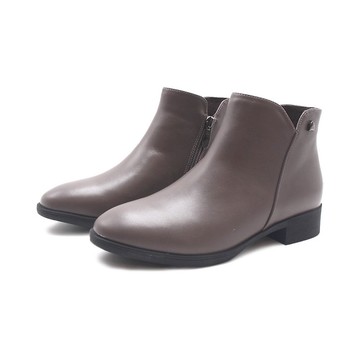 W&M 質感銀釦V口內拉鍊低跟女靴 女鞋-灰色