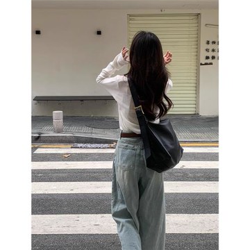 包包女秋季輕奢小眾上班斜挎包包