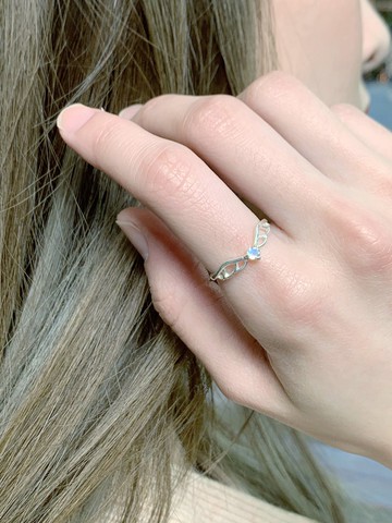 鑽面拉長石925純銀天使翅膀戒指 可調式戒指