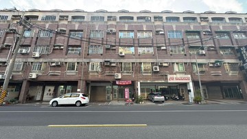 出價談 | 誠意售屋 |美術館旁臨路黃金透店｜高雄市鼓山區鼓山三路