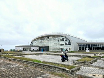 縣立游泳池前鄰路大面寬方正漂亮土地｜澎湖縣湖西鄉大城北