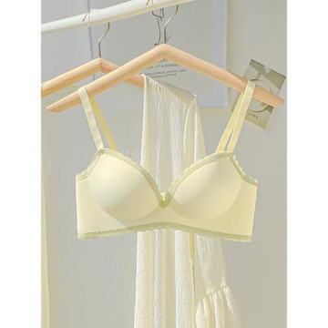 小胸聚攏內衣女無痕夏季薄款文胸收副乳防下垂無鋼圈美背胸罩套裝