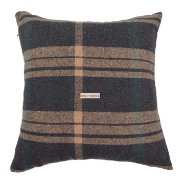 索蘭朵 簡約綠色格子方型靠枕坐墊椅墊 45*45cm 沙發靠墊