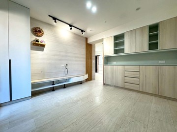 專任~獨家中山醫低總價三房車位裝潢戶｜台中市南區大慶街二段