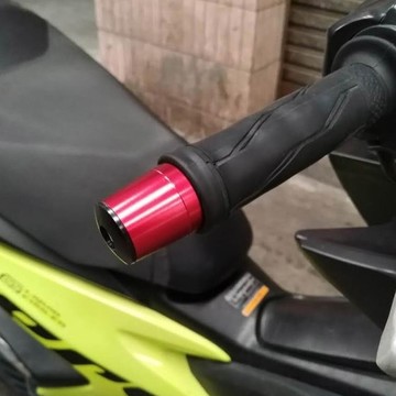 【台灣現貨】 機車手把堵頭套件 摩托車手把頭 手把堵 防滑防震裝飾端子 提升騎乘穩定性 通用型車把平衡端子