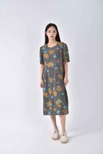 (M) 波點藍色洋裝