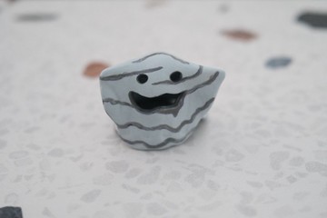 小鬼寶包-臭臭泥鬼 | 小夜燈、薰香座 |