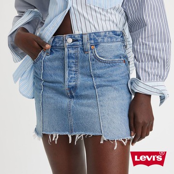 Levi’s® 女款拼接不收邊設計牛仔短裙 熱賣單品