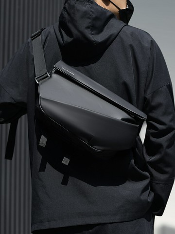 【台灣公司 超低價】男士斜挎包通勤包胸包男款郵差包騎行包機車背包運動男生單肩包潮