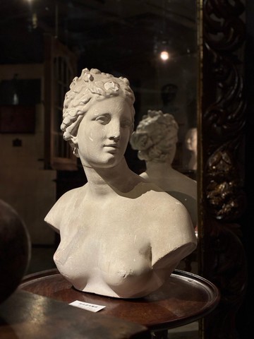 英 國1920維納斯雕塑