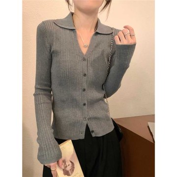 春季2025新款polo領毛衣紐扣高級設計感別致長袖針織開衫打底上衣